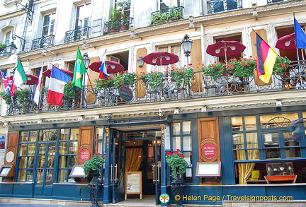 Front façade of Le Procope